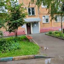 Продам 1кв на Индустриальной д.3 в хорошем состоянии, в Новосибирске