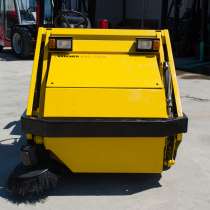 Подметальная вакуумная машина Karcher KMR 1700, в Краснодаре