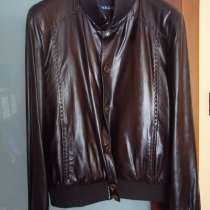 Продам мужские куртки, в Москве