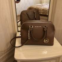 Продам сумку из натуральной кожи Miсhael Kors, в Москве