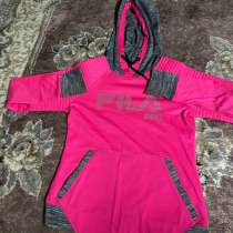 Спортивная толстовка и футболка, в Костроме