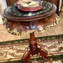 Столик для гостиной. Мраморная столешница, в Волгодонске