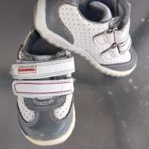 Кроссовки демисезонные, в Донецке