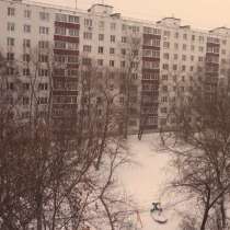 Продаю студию, в Москве