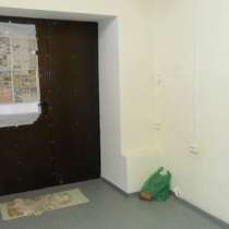 Продам коммерческую недвижимость, пр. Энтузиастов/4ЖУ, в Саратове