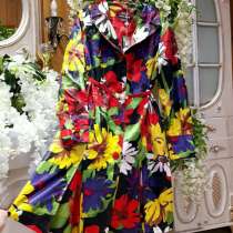 Плащ, в Москве