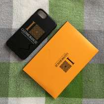 Продам чехол на iPhone, в Санкт-Петербурге