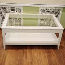Стол IKEA Лиаторп, в Сургуте