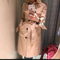 Плащь, в Москве