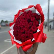 51 роза, в Москве