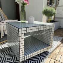 Столик на колесиках, в г.Билефельд