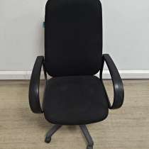 Кресло, в Москве