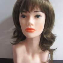 Парик с волнистыми волосами Marusha. Цвет разный, в Москве