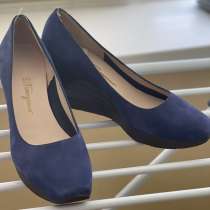 Туфли Ferragamo замшевые синии 39 р, в Москве