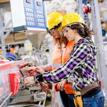 В оптовую точку нужны женщины на прием и отпуск товара !, в г.Бишкек