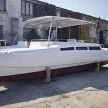 Катамаран Кайман-800 белый. С окошками, в Ульяновске