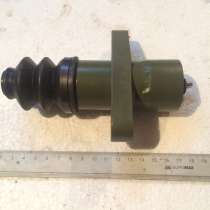 Бронетранспортёр БТР-80, в г.Киев