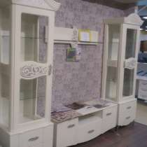 Гостиная София от фабрики Неман в салоне ТЦ Скарабей, в Москве