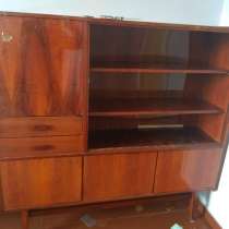 Продам сервант (Финский - дерево), в г.Усть-Каменогорск