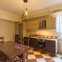 Продается новопостроенная квартира 270 кв. м, в г.Тбилиси