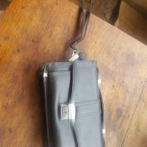 ПРОДАЮ НЕДОРОГО, НОВАЯ ВИЗИТКА, в Краснодаре