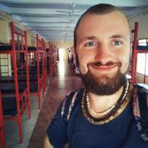 Максим, 24 года, хочет найти новых друзей, в г.Джакарта