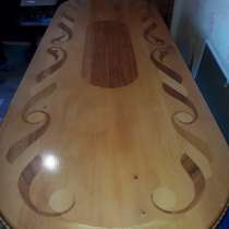 Стол из натурального дерева, в г.Донецк