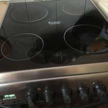 Электроплита 4х конфорная hotpoint ariston, в Ханты-Мансийске