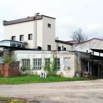 Промздание 2366 м2 + 1,35 га в центре Луги — всего 35 млн.р, в Лугах