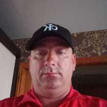 Ищу девушку женщину для встреч а там посмотрим, что дальши, в Энгельсе