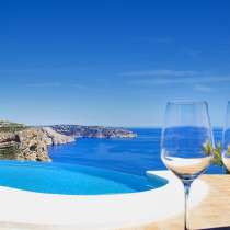 Вилла с невероятным видом на море в Испании,Кумбре дель Соль, в г.Benitachell