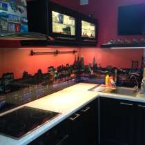 Фартук для кухни из стекла с фотопечатью, в Перми