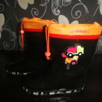 Продаю резиновый сапожки, в Пензе