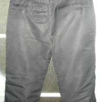 Продаю демисезонные брюки на ребенка, в Пензе