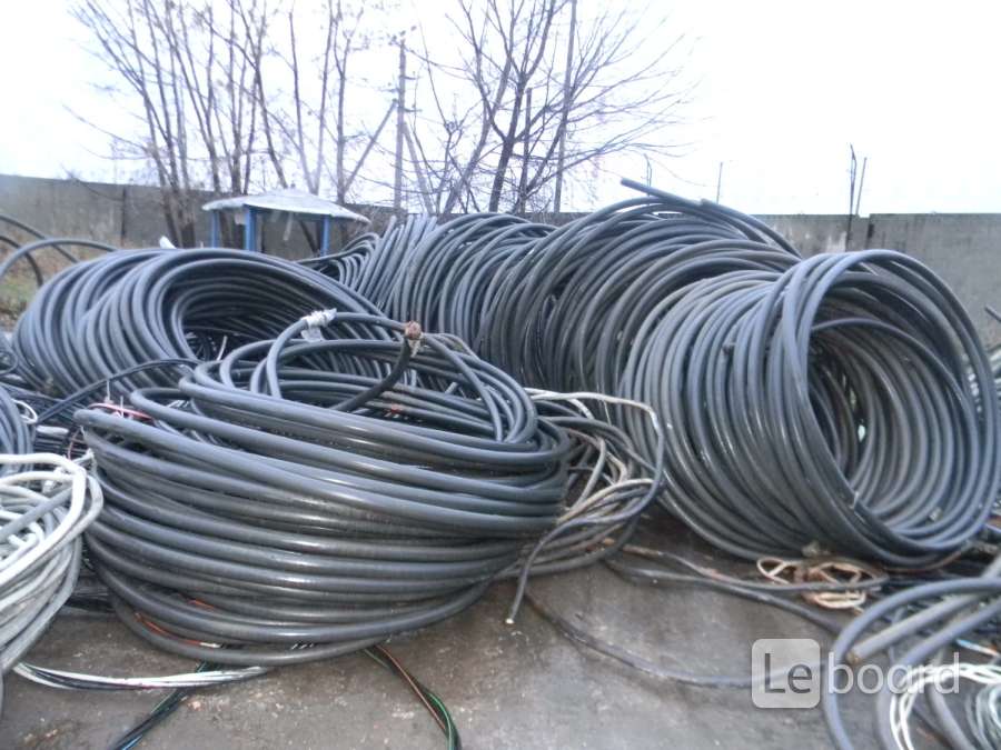 Купим кабель b. Лом кабеля. Алюминиевый силовой кабель на чермет в Москве. Обрезки кабеля алюминия. Скупка кабеля.