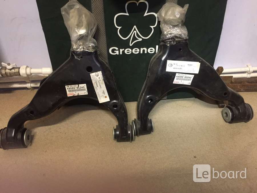 нижний рычаг прадо 150. нижний рычаг прадо 150. рычаг подвески нижний правый тойота прадо 150. тойота прадо нижние рычаги. сайлентблоки передних рычагов нижних прадо 120.