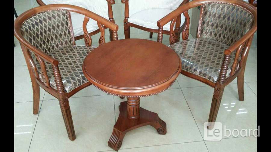 Малайзия мебель москва. Мебель из гевеи Малайзия. Стулья из Малайзии из гевеи. Стул Малайзия гевея. Кресло из гевеи.
