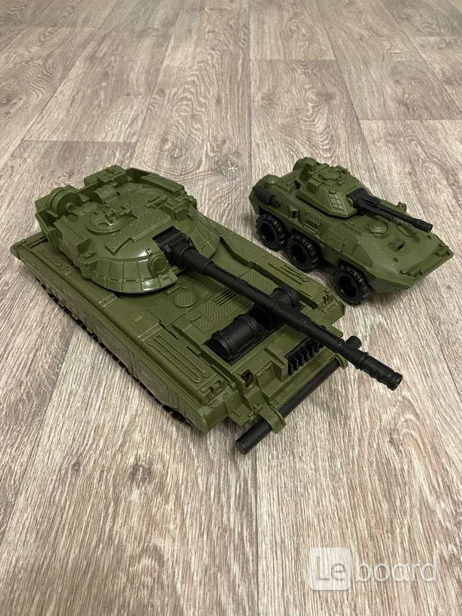 Авито танк 300 бу. Танк 700. Tank 700 great Wall. Танки в Чите. Танк 700 фото.