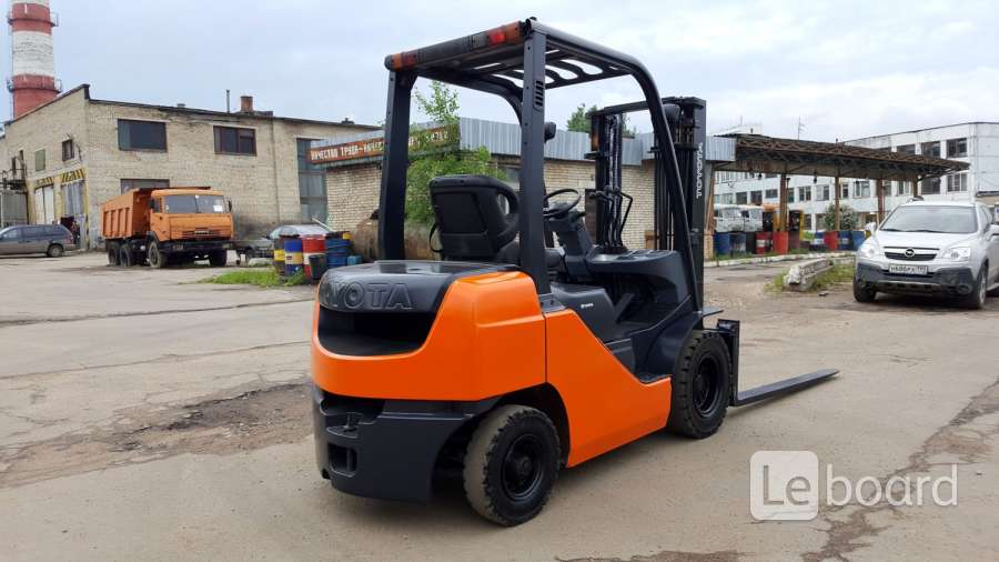 Toyota 8. Toyota forklift 8fd25. Toyota 8fd25. Toyota 62-8fd25. Вилочный погрузчик Toyota 02-8fd25.